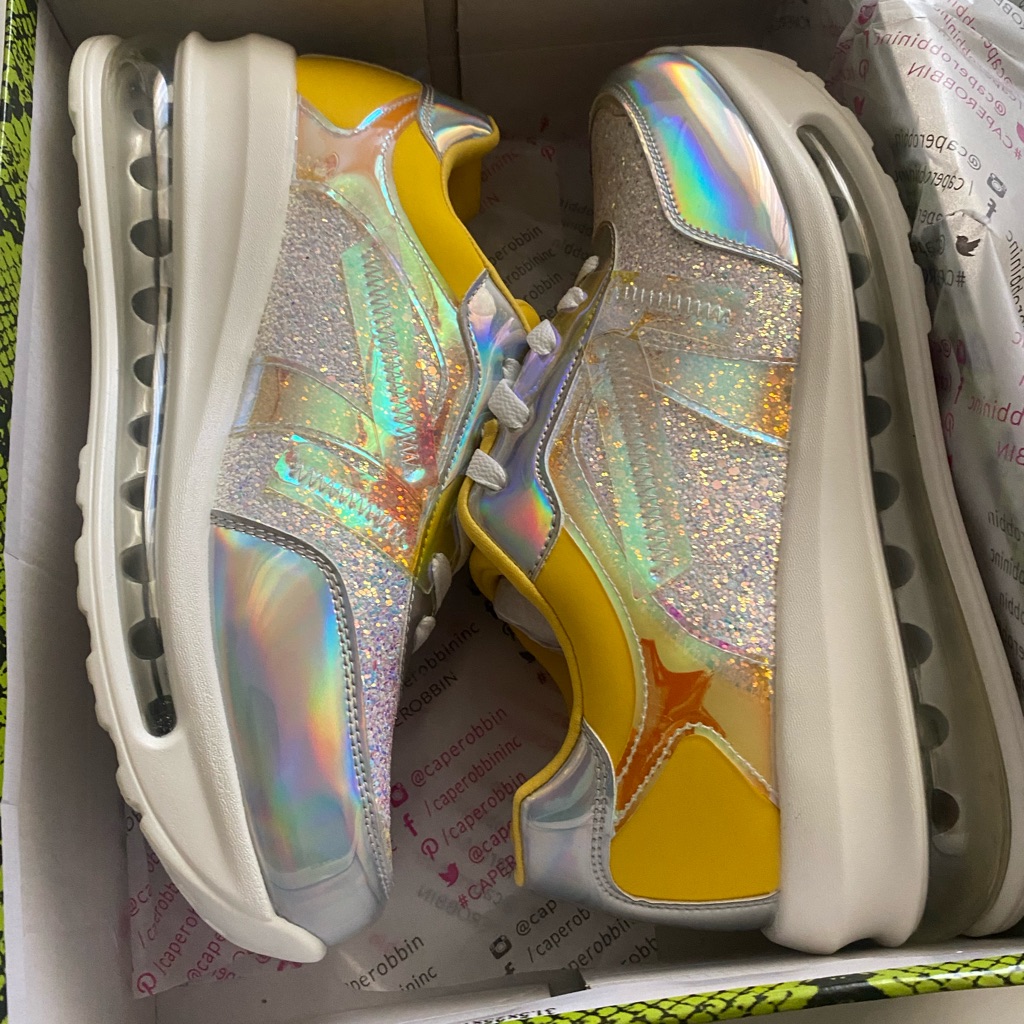 Womens Brand New Colorful Sneakers  75 Off
